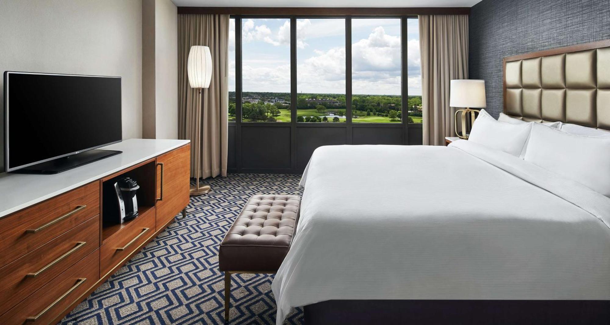 Hilton Chicago Oak Brook Hills Resort & Conference Center Экстерьер фото