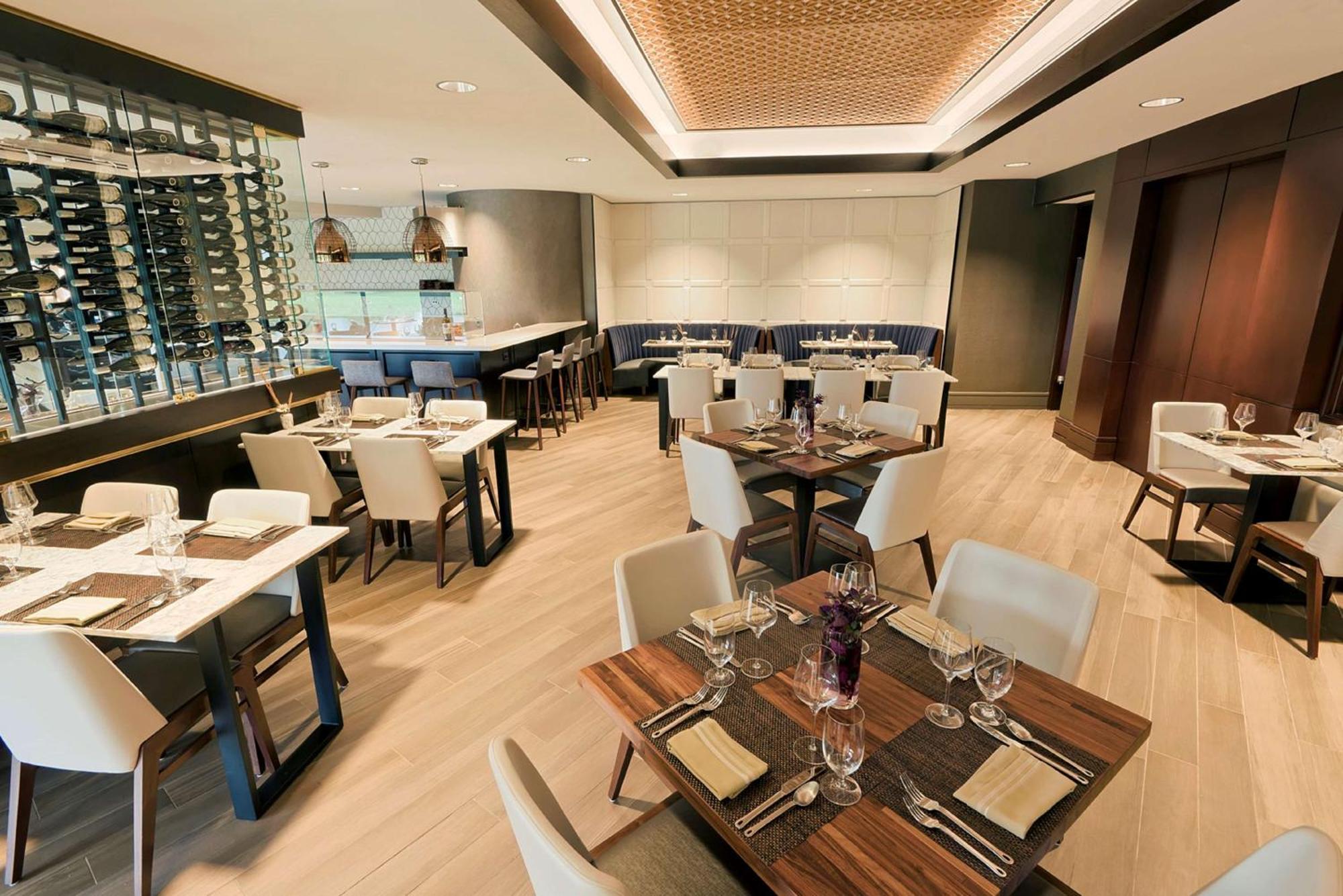 Hilton Chicago Oak Brook Hills Resort & Conference Center Экстерьер фото