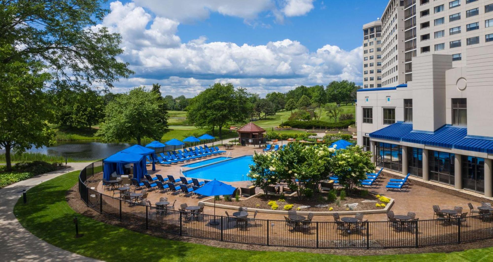 Hilton Chicago Oak Brook Hills Resort & Conference Center Экстерьер фото